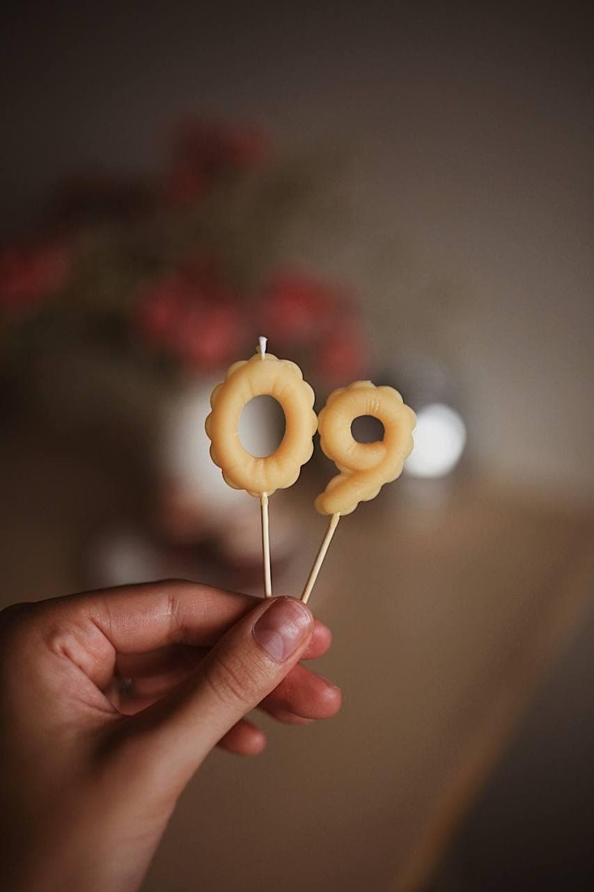 Beeswax Number Shaped Cake Candle 3