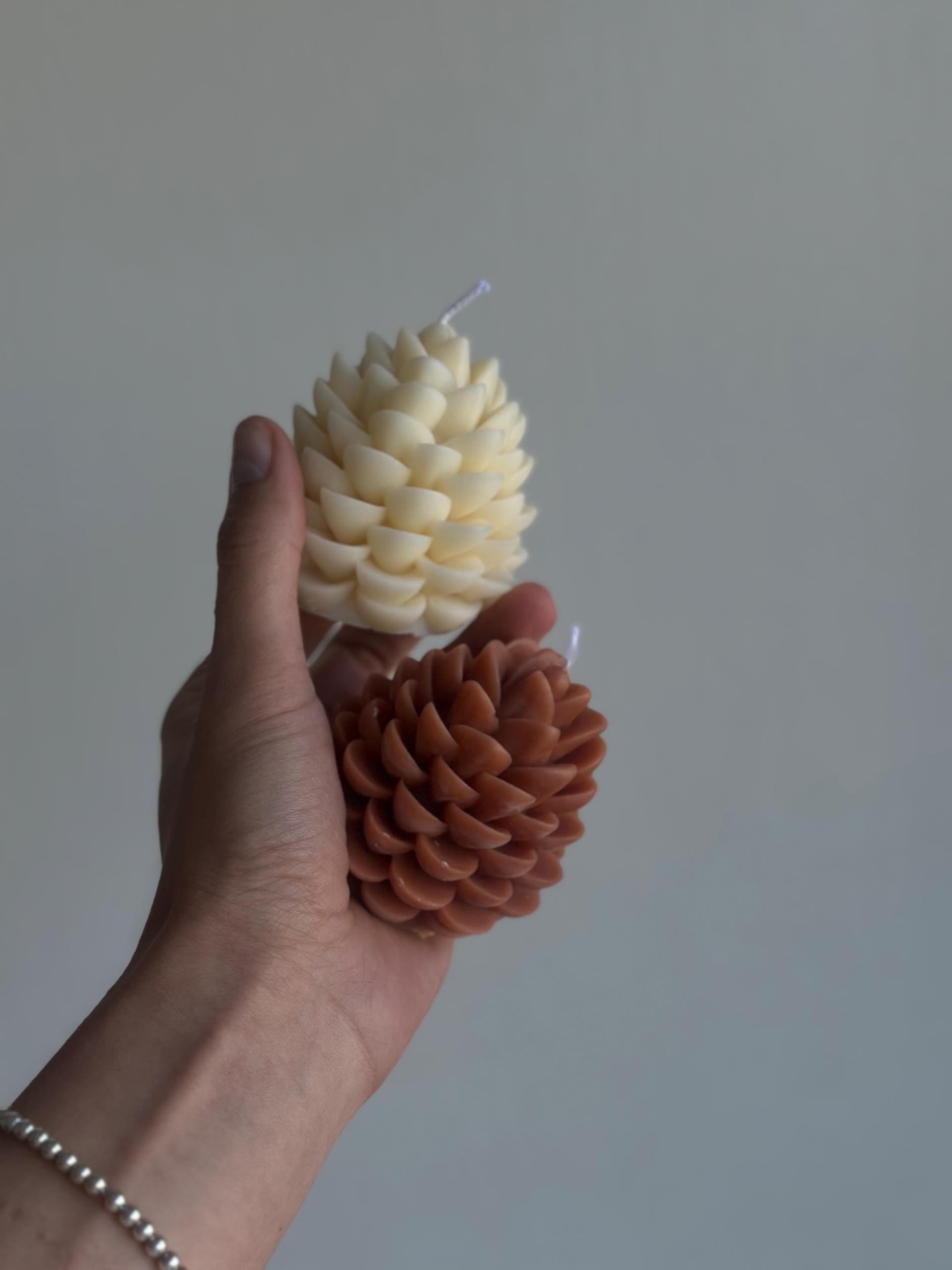 Handmade Pinecone Beeswax Candle 8