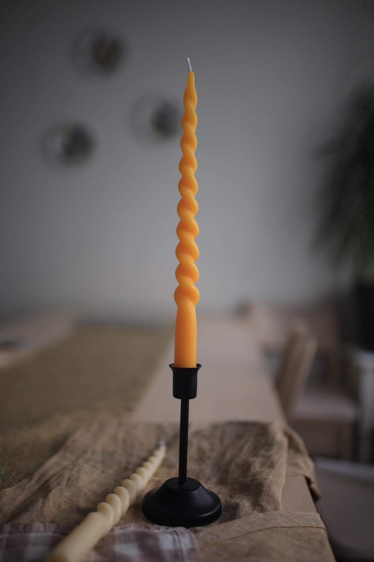 Taper spiral candles 3