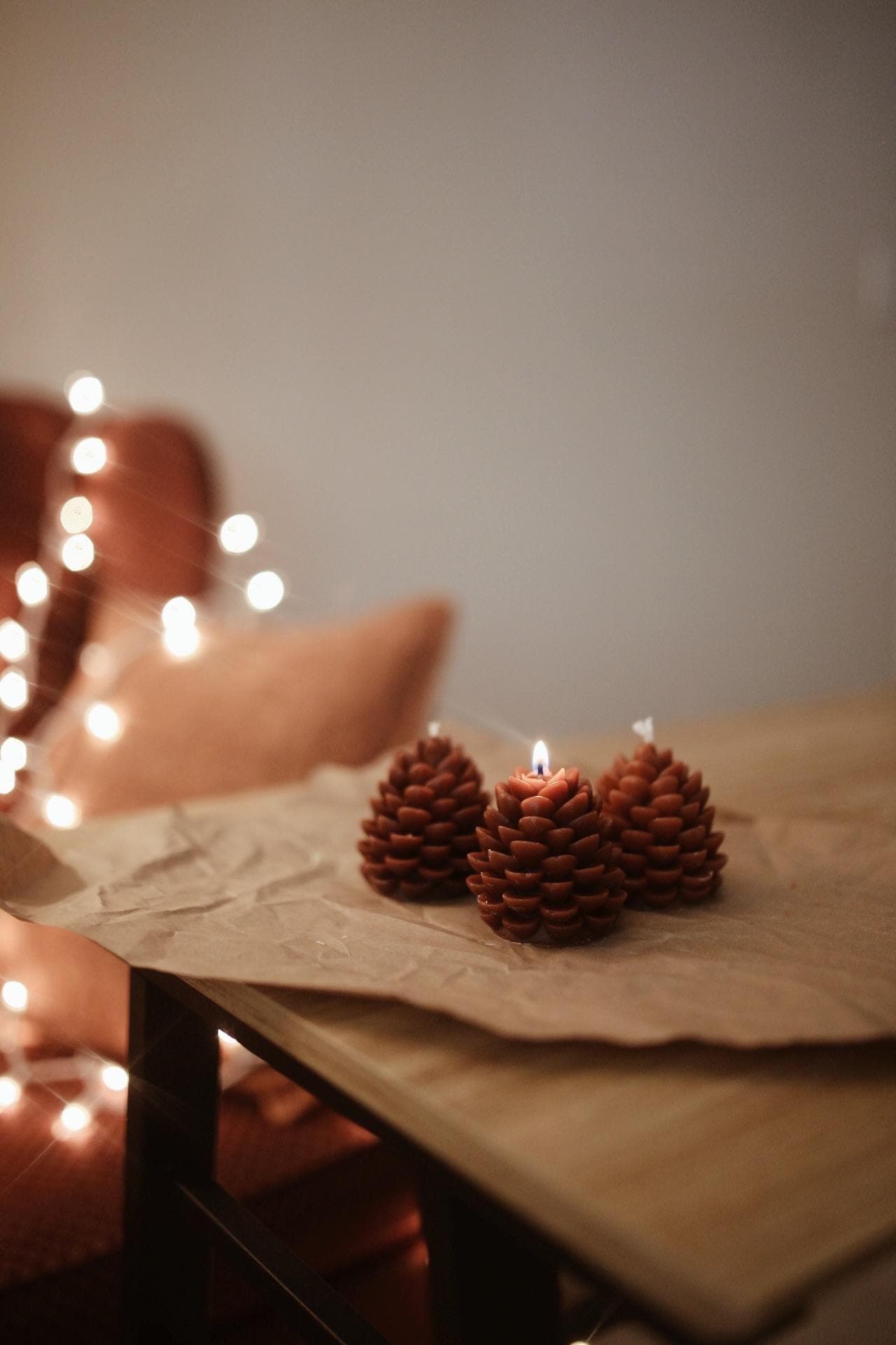 Handmade Pinecone Beeswax Candle 3